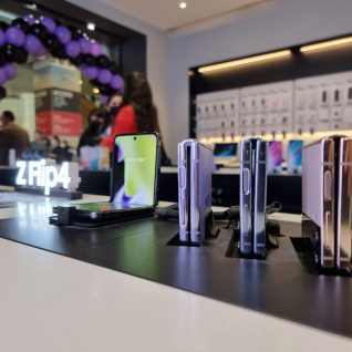 Imagen de la Nota: Samsung tiene nuevas aperturas de tiendas presenciales en Chile