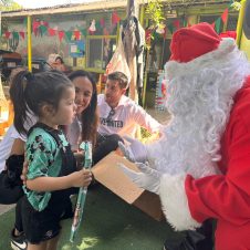 Imagen de la Nota: Jardín Infantil Rayito de Sol celebra una “Navidad con Sentido” junto a P&G Chile