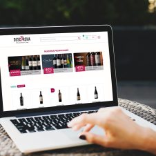 Imagen de la Nota: Descorcha.com, el e-commerce de Viña Concha y Toro, celebra un año en Brasil y México